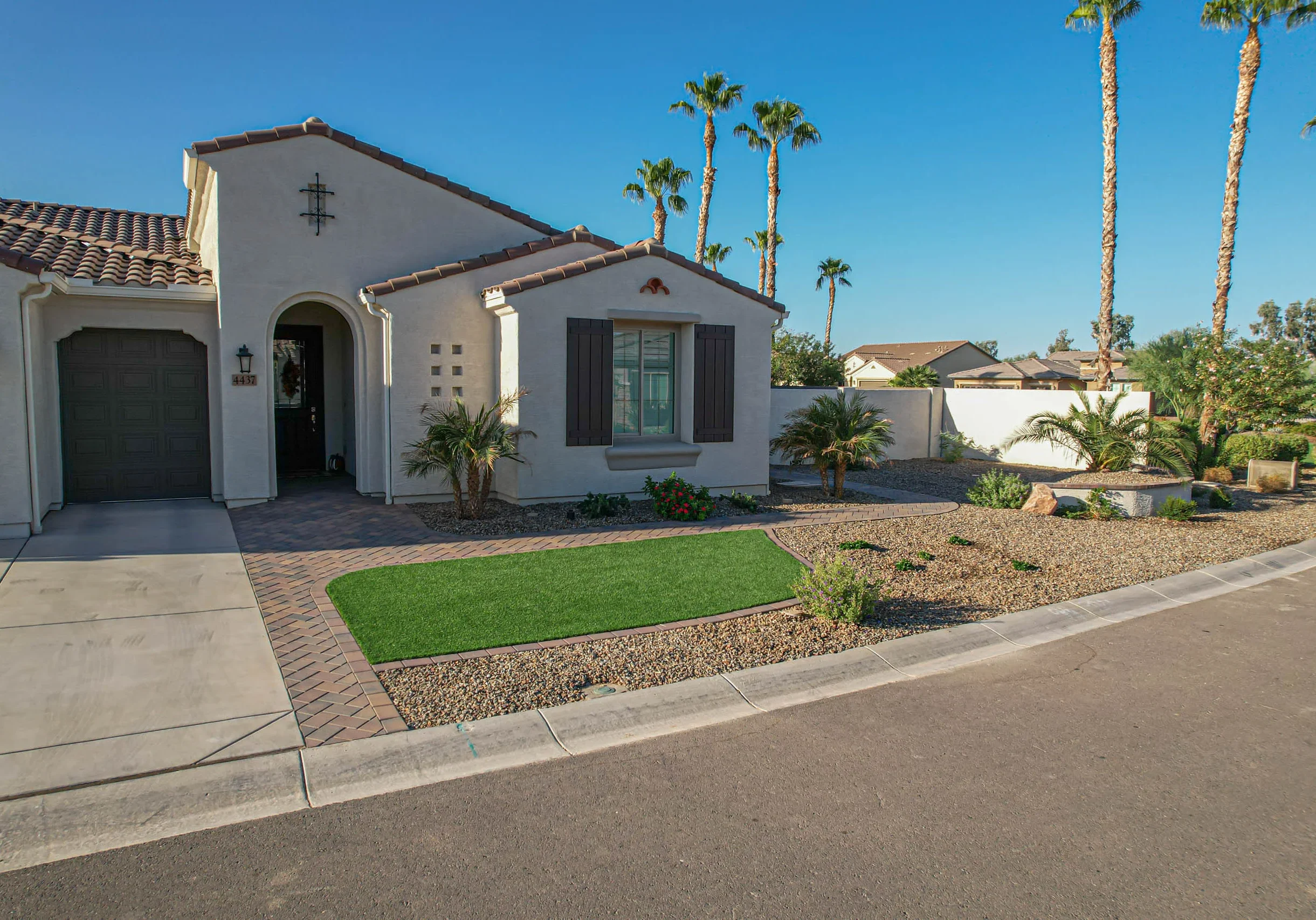 4437 17 Chandler, AZ Landscaping Services
